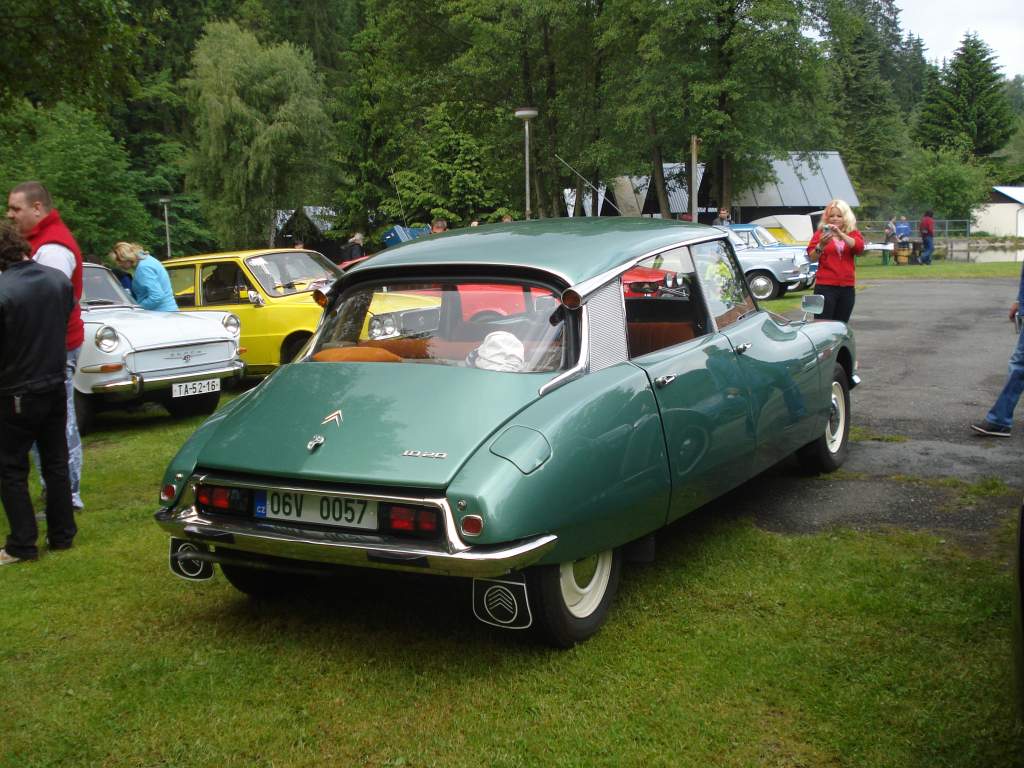 sraz veteranu Zeliv 2012024